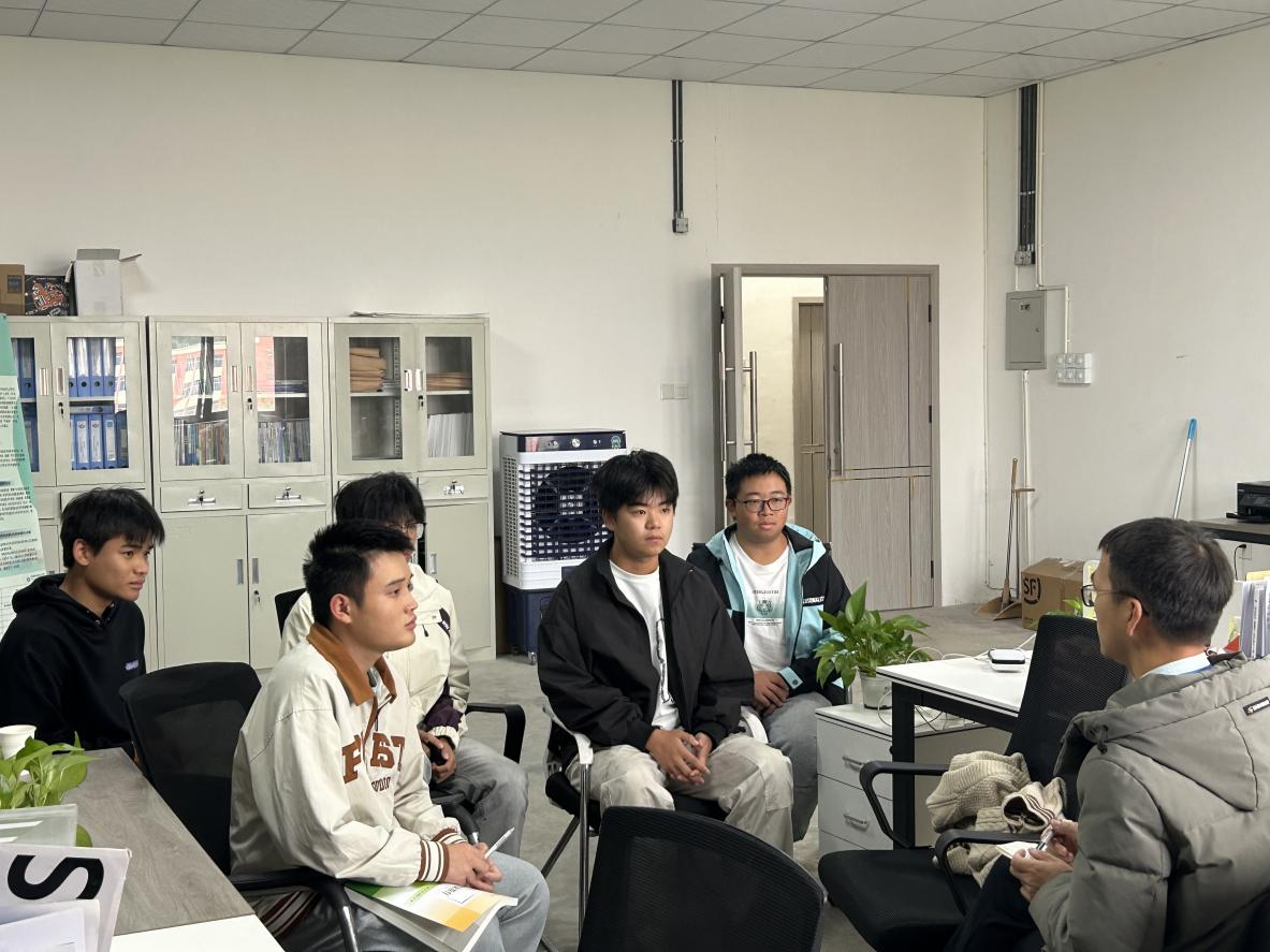 1765269471800013279.png 1765269471800013279.png